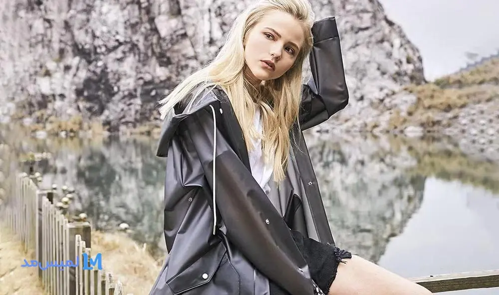 نکات نگهداری و مراقبت از بارانی زنانه ضدآب